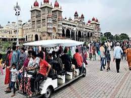Mysuru witnesses tourist rush for the second time 3 Tourism sector in Mysuru