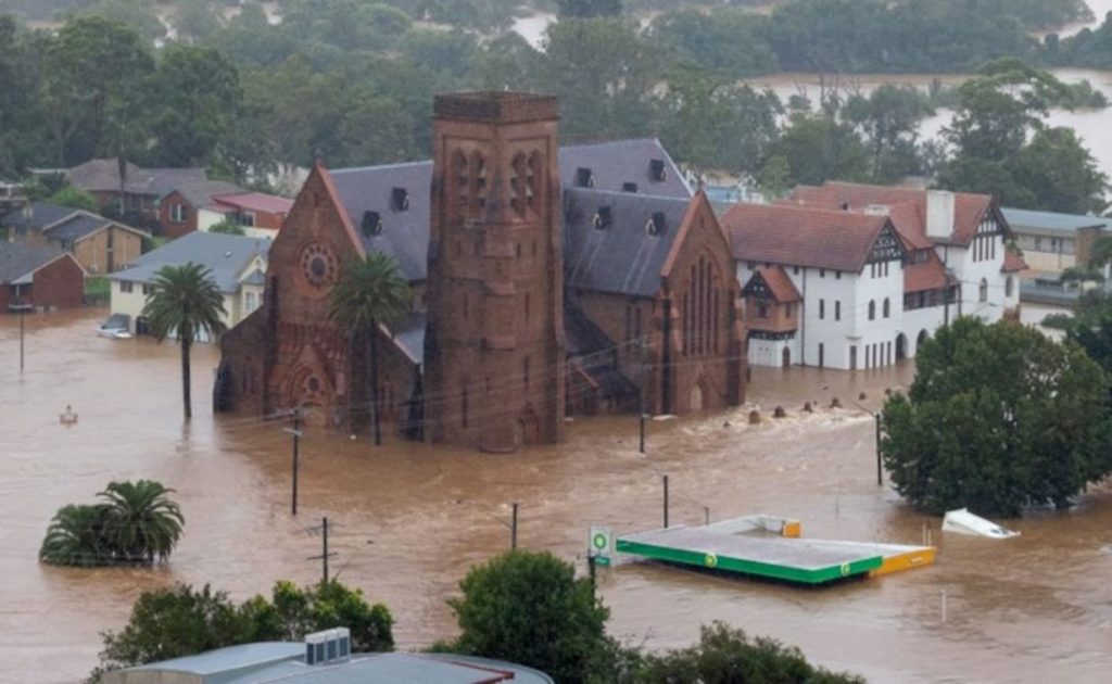 Sydney Flood: Evacuation warning for dangerous flash flooding 