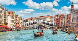 For Tourists, Venice Introduces Booking System 3 download 3 4