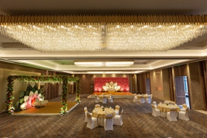 Indian hotel Fairfield by Marriott Kolkata launches Ozone Convention Centre 3 Empress hall with decor