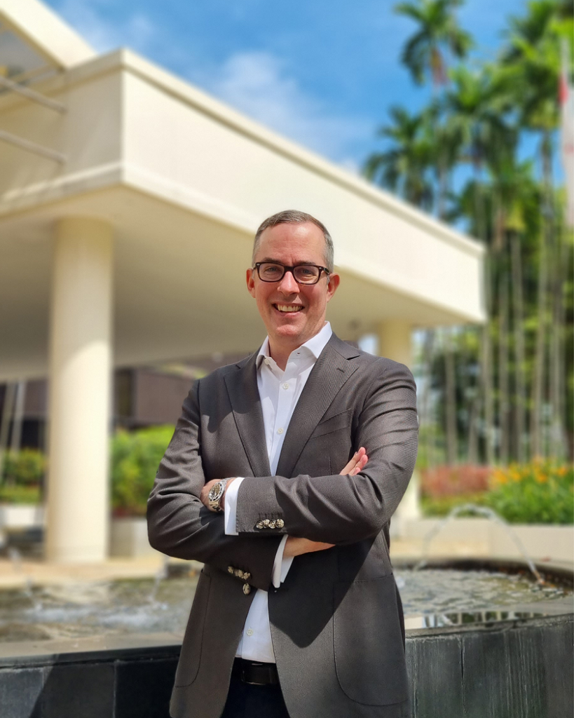 Michiel de Kleer is the new GM of Holiday Inn Singapore Atrium 3 Michiel de Kleer