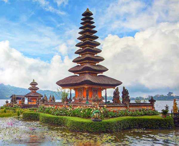 Indonesia signs tourism decarbonization road map