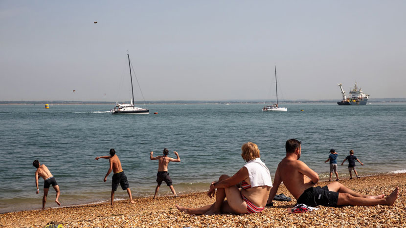 UK is likely to face temperatures as high as 37C.