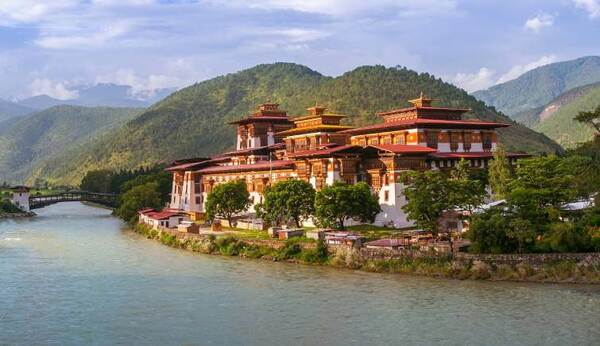 bhutan tourism gold