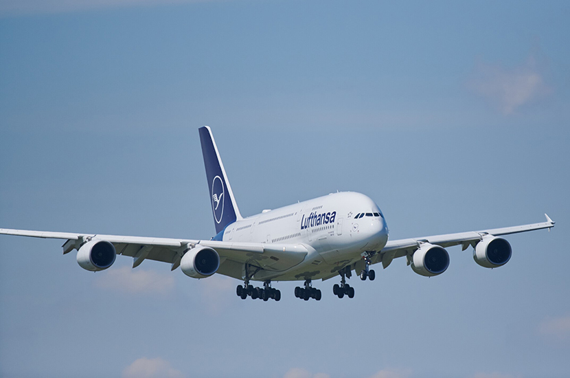 Lufthansa_A380_1
