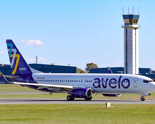 Avelo Airlines celebrated its 100th day of providing nonstop service between Wilmington Airport (ILG) in the Philadelphia region and San Juan Luis Muñoz Marín International Airport (SJU) in Puerto Rico. This milestone marks Avelo's inaugural expansion beyond the continental United States.