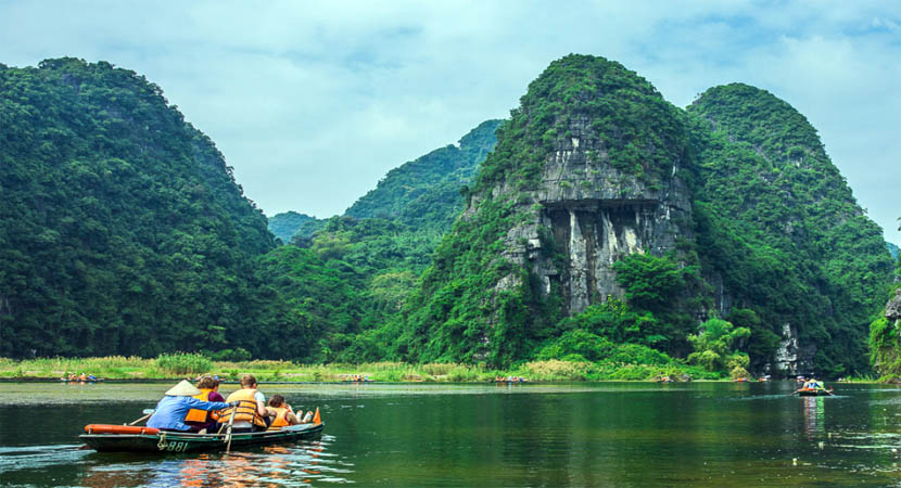 Hanoi, Vietnam, Sustainable Tourism, Growth, Innovation