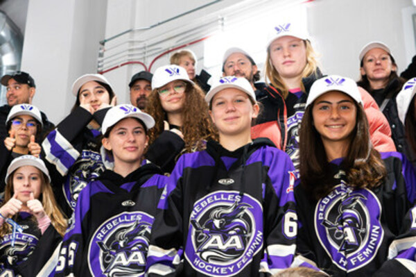 Air Canada-Air Canada Launches First-Ever Professional Women-s H - Travel And Tour World Professional Women's Hockey League