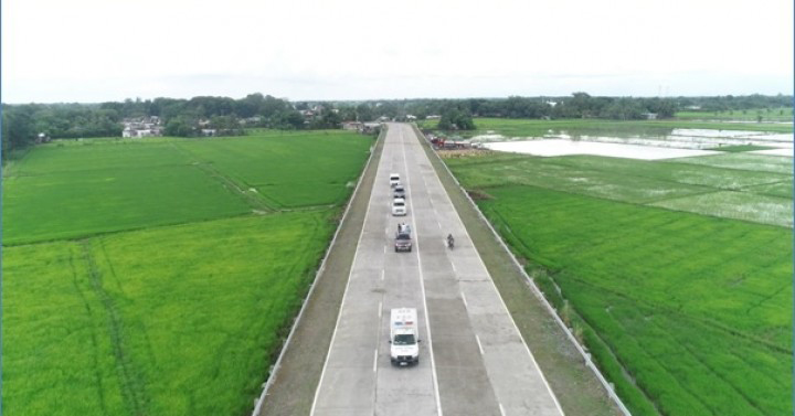 New road linking Antique and Iloilo provinces opens, promising a significant boost to tourism in Barangay Aningalan, San Remigio, and reducing travel time.