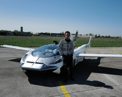 KleinVision's Flying AirCar