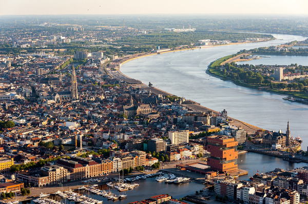  Antwerp,