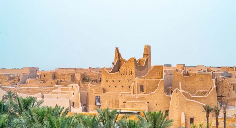 Diriyah Offers Multilingual Historical Tours Showcasing Heritage and Cultural Significance