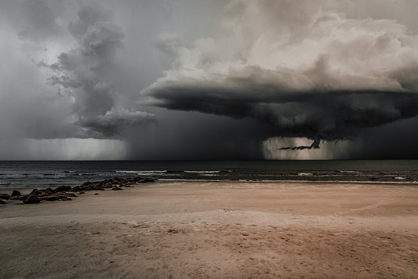 Memorial Day Weekend travel may be disrupted as storm approaches
