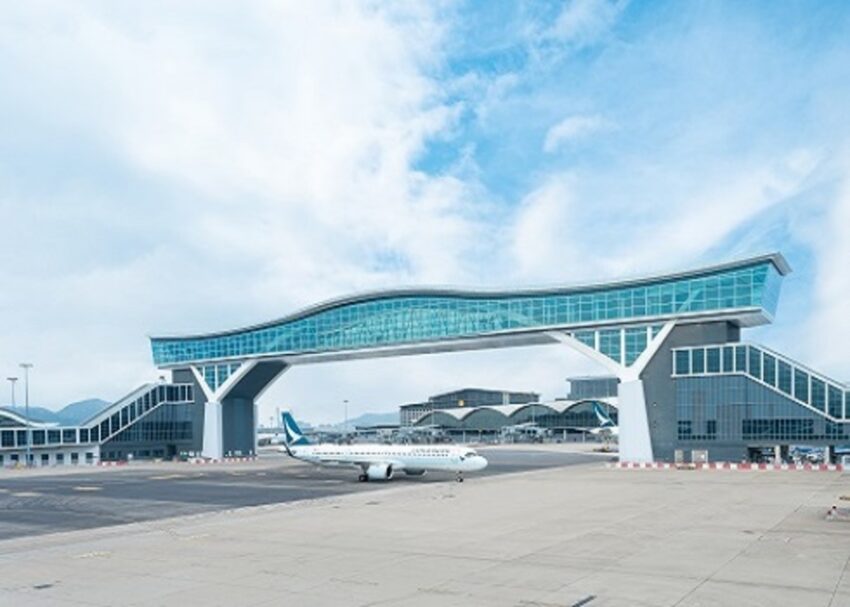 Hong kong international airport - travel and tour world Hong Kong International Airport’s
Three-Runway System
