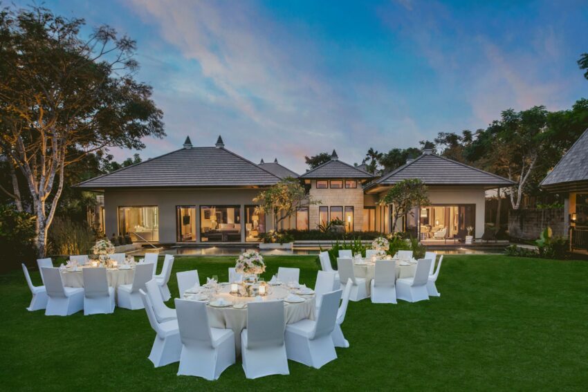 The-ritz-carlton-bali - travel and tour world Ritz-carlton