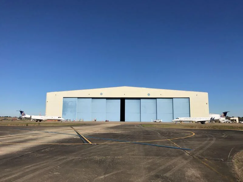 Shreveport_hangar_40_exterior_source_shreveport_airport_authority - travel and tour world