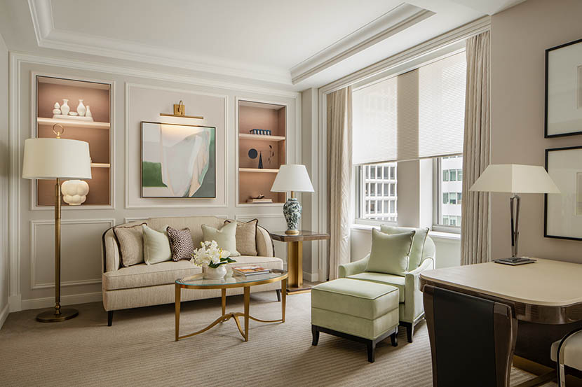 Waldorf-astoria-new-york-park-avenue-junior-suite-living-space-credit-waldorf-astoria-new-york - travel and tour world