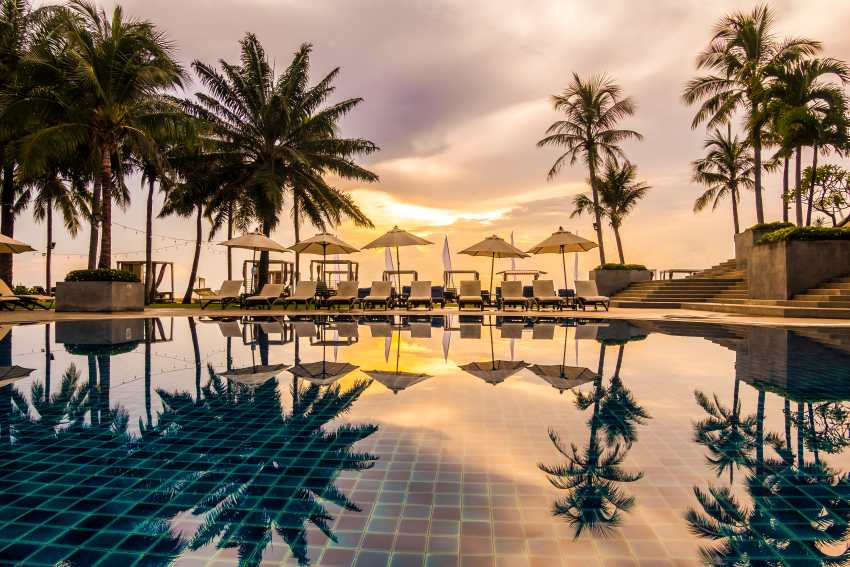 Beautiful-luxury-outdoor-swimming-pool-hotel-resort - travel and tour world