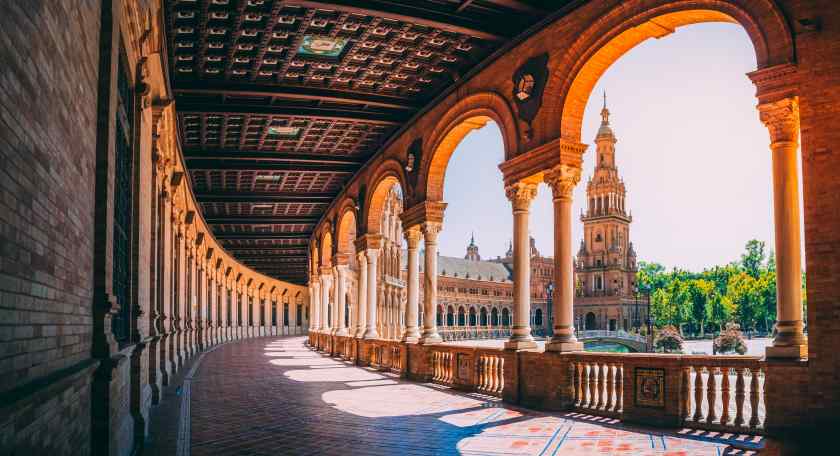 Beautiful-view-plaza-de-espana-seville-spain - travel and tour world