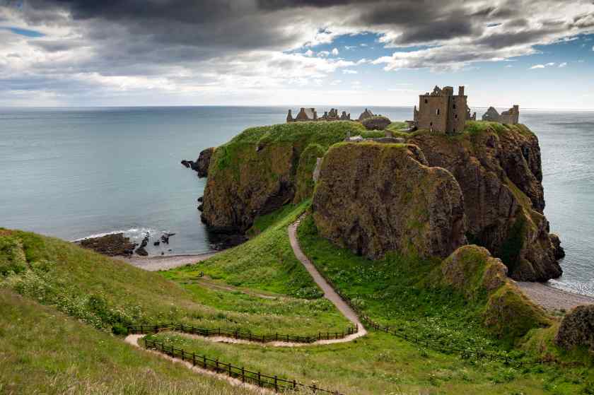Dunnottar-castle-built-13th-century-scotland - travel and tour world