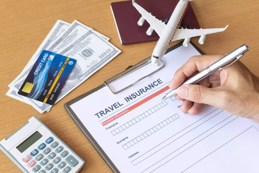 travel-insurence-2-850x567.webp