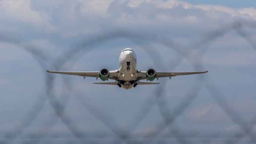Delata air - travel and tour world