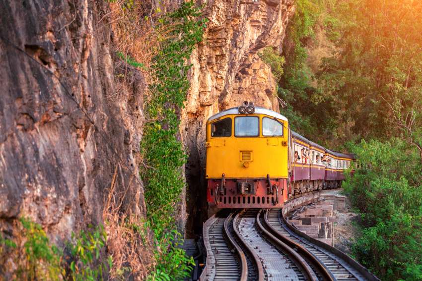 Discover top luxury train destinations in switzerland italy canada peru and the uk attracting affluent travelers for scenic opulent journeys - travel and tour world