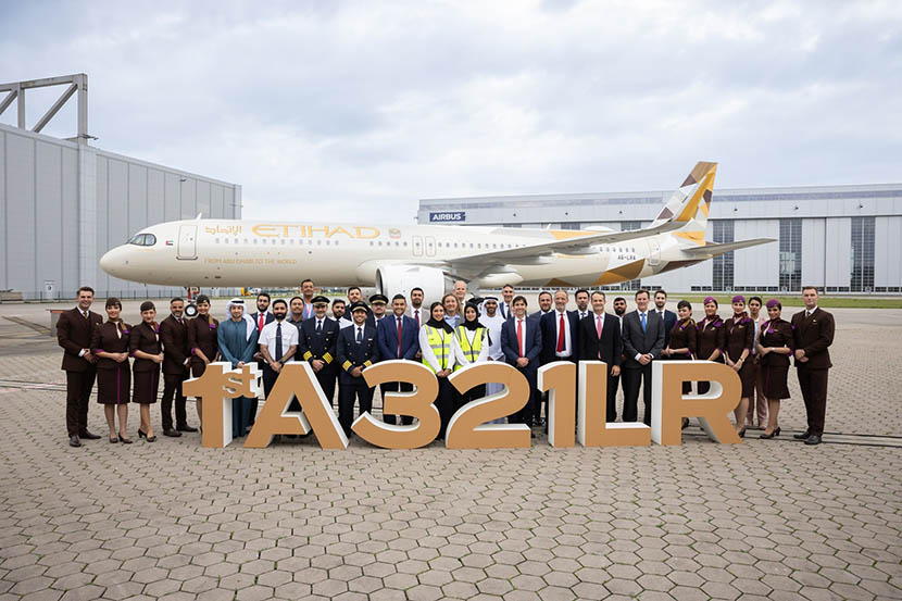 Etihad_a321lr - travel and tour world