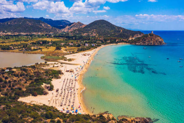 Spain Issues Urgent Travel Alert For Irish Tourists After Powerful 5.4 Earthquake Triggers Airport Roof Collapse And Sends Dust Cloud Through Terminal - Travel And Tour World