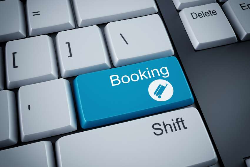 Global Surge in Refundable Travel Bookings Amid Geopolitical Tensions: Impact on Tourism and Changing Traveler Behavior