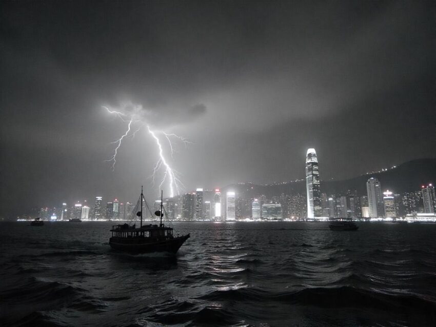 Storm successful hong kong - recreation and circuit world Hong kong, weather