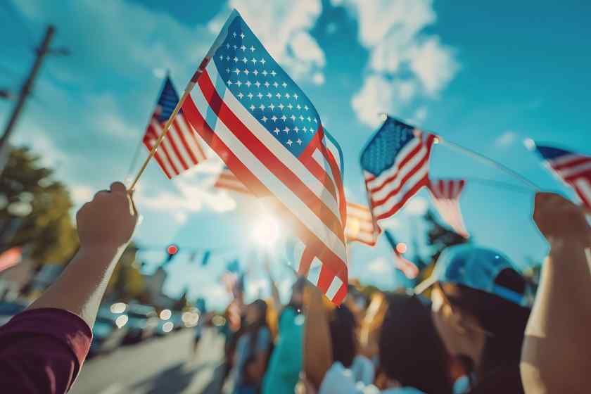 Usa-independence-day-celebration-with-flag - travel and tour world