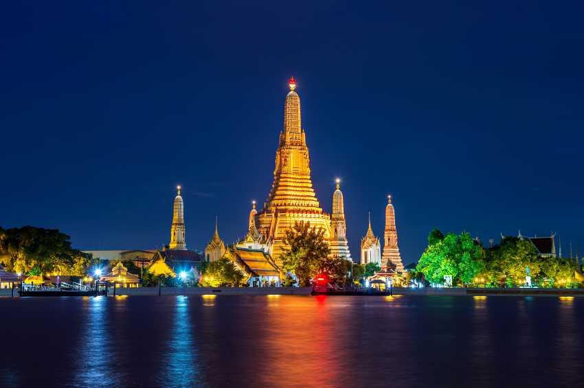 Wat-arun-temple-bangkok-thailand - travel and tour world