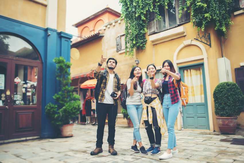 AI, Mobile-First Platforms, and Digital Payments Transform Gen Z Travel in India, China, Japan, Thailand, and Singapore, Driving Spontaneous Bookings and Personalized Experiences: Here’s More About The Emerging Trend Of Asian Countries