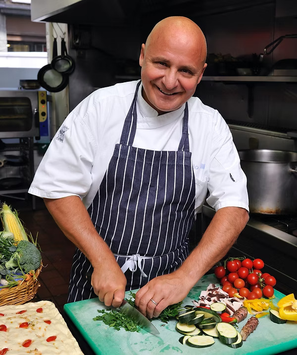 Aldo zilli - travel and tour world