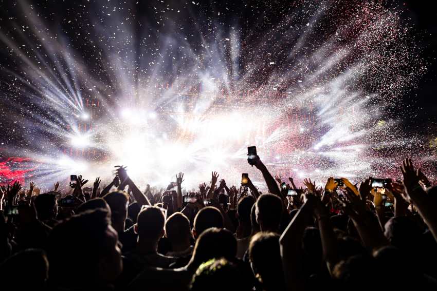 Westgate las vegas pays tribute to elvis presley with sold-out concerts - travel and tour world
