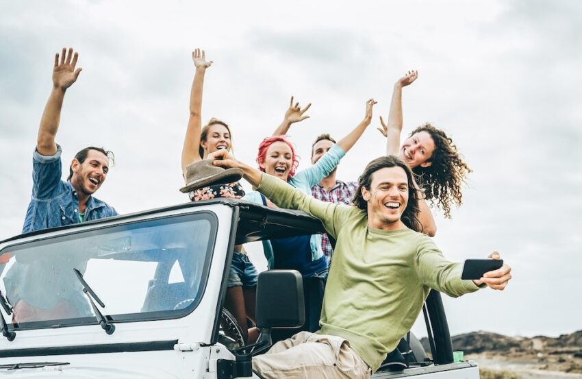 Shutterstock_1028180074 - travel and tour world