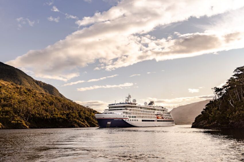 Hapag-lloyd cruises