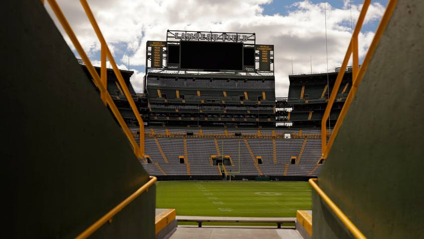 Lambeau section recognized arsenic wisconsin’s wonders for sports and  taste destination
