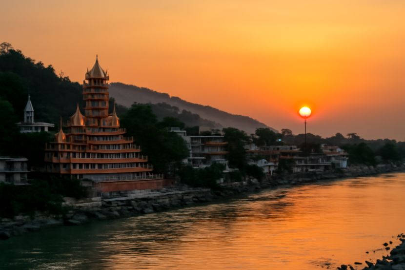 India Witnesses Tourism Surge In The Last Three Years As Over Twenty-three Crore Visitors Transform Uttarakhand’s Local Economies Creating Thriving Opportunities For Small Business Owners Across The State India Witnesses Tourism Surge In The Last Three Years As Over Twenty-three Crore Visitors Transform Uttarakhand’s Local Economies Creating Thriving Opportunities For Small Business Owners Across The State