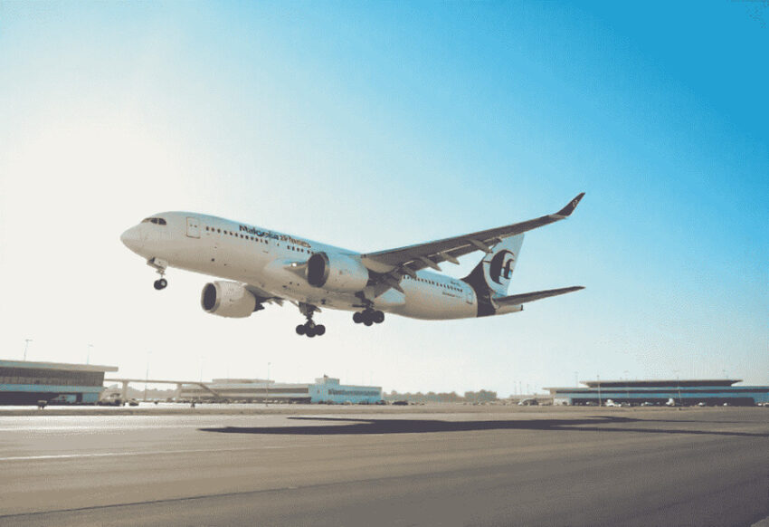 freepik__-malaysia-airlines-group-旅行和旅游世界 马来西亚航空公司