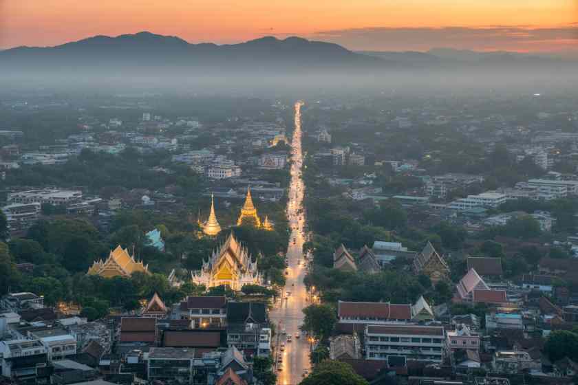 Join The Magic Of Yi Peng Festival In Chiang Mai: Lanterns, Traditions, And Local Celebrations Join The Magic Of Yi Peng Festival In Chiang Mai: Lanterns, Traditions, And Local Celebrations
