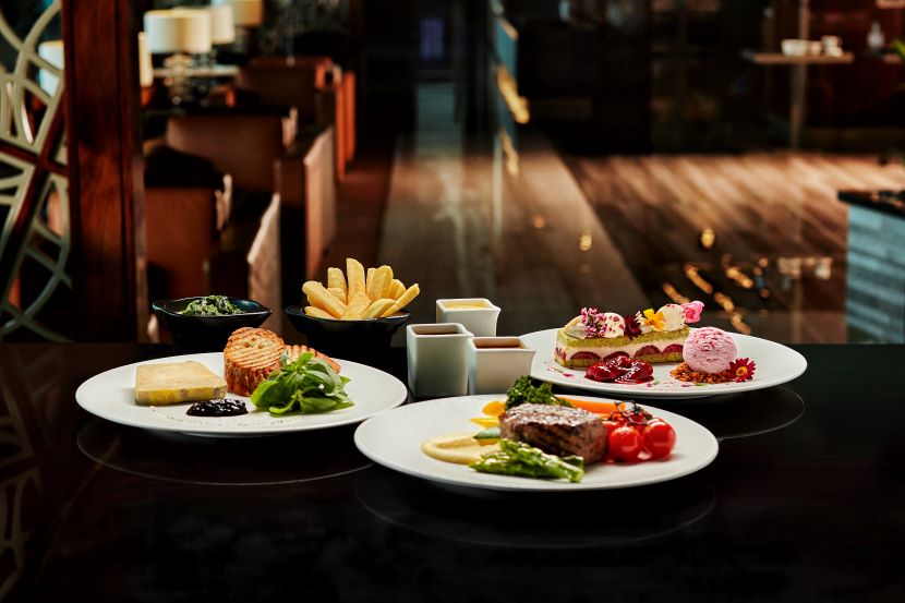 Emirates Wins Another Prestigious Award, Reinforcing Its Leadership In Travel Emirates Wins Another Prestigious Award, Reinforcing Its Leadership In Travel