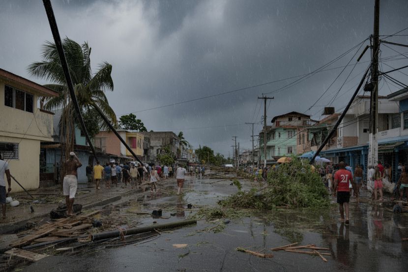 Jamaica In The Eye Of The Storm: A Nation Crushed By Hurricane Melissa And Thousands Of British Tourists Left Stranded Amidst The Chaos Jamaica In The Eye Of The Storm: A Nation Crushed By Hurricane Melissa And Thousands Of British Tourists Left Stranded Amidst The Chaos