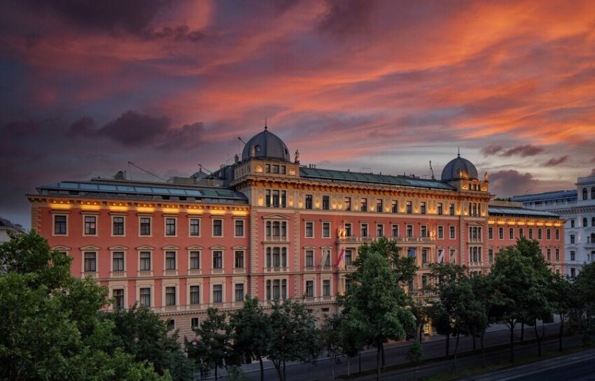 Minor Hotels
Condé Nast
Choice Awards