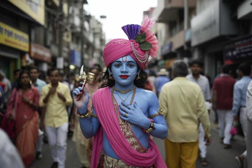 The 99th Gostho Leela Festival In Raiganj, North Bengal: A Major Cultural Event That Draws Thousands, Celebrating The Region’s Spiritual And Artistic Heritage The 99th Gostho Leela Festival In Raiganj, North Bengal: A Major Cultural Event That Draws Thousands, Celebrating The Region’s Spiritual And Artistic Heritage