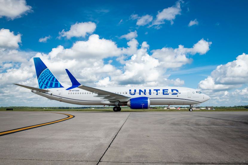 United Airlines Aircraft Collision At Laguardia Amid Severe Weather And Staffing Shortages In Us: What You Need To Know United Airlines Aircraft Collision At Laguardia Amid Severe Weather And Staffing Shortages In Us: What You Need To Know