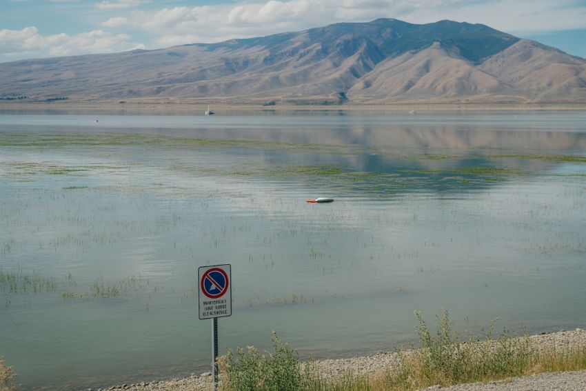 Utah Lake In The United States: A Cautionary Tale Of Harmful Algal Blooms And Pollution For Outdoor Enthusiasts Utah Lake In The United States: A Cautionary Tale Of Harmful Algal Blooms And Pollution For Outdoor Enthusiasts