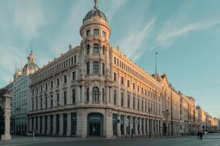 Explore Cádiz: The Sun-drenched City You Must Visit In 2026 Explore Cádiz: The Sun-drenched City You Must Visit In 2026