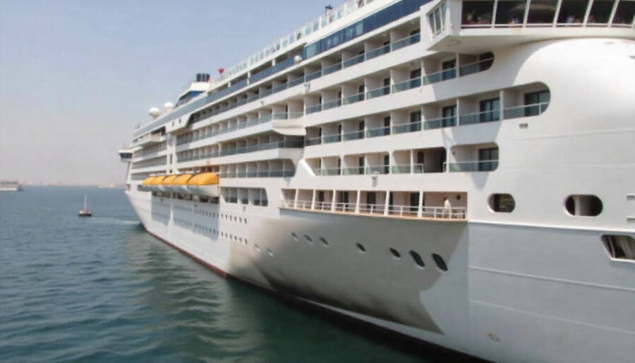 Iberotel Crown Empress Fire Disrupts First Day Of Nile Cruise, Quick Response Ensures Safe Evacuation Of Passengers And Crew In Egypt Iberotel Crown Empress Fire Disrupts First Day Of Nile Cruise, Quick Response Ensures Safe Evacuation Of Passengers And Crew In Egypt